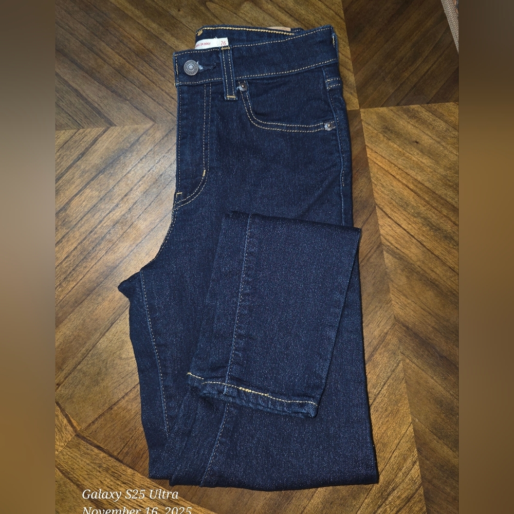 Levi's Women's 721High Rise Skinny Jeans - Dark Blue
